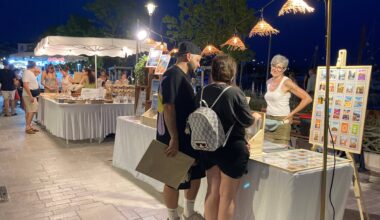 L’image est à l’honneur au marché nocturne de Sanary pendant l'été