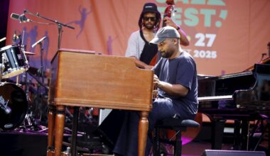 "Oscar Peterson est l’un des premiers que j’ai découverts, avec Duke Ellington, Art Tatum et Erroll Garner": on a rencontré le génie américain du piano Sullivan Fortner au Nice Jazz Fest