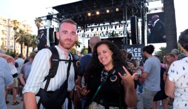 Au Nice Jazz Fest, ils "écoutent" la musique grâce à un gilet vibrant, malgré leur surdité