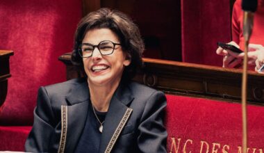 Le Sénat adopte la réforme de l’audiovisuel public grâce à l’article 44.3 – Libération