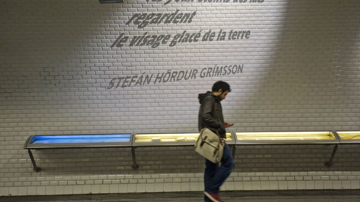 « Je ne m’y attendais pas du tout », une étudiante espagnole à Paris lauréate du concours de poésie de la RATP