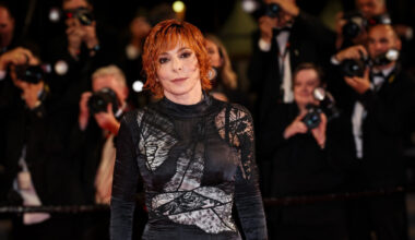 Énorme surprise, Mylène Farmer a rejoint DJ Snake sur scène pendant son concert à Nîmes