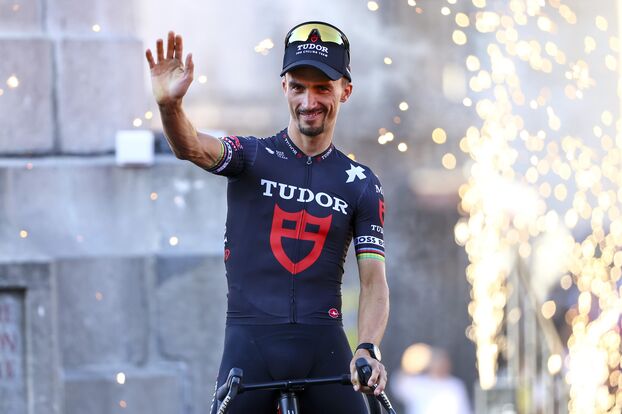 Désormais chez Tudor, Julian Alaphilippe (ici lors de la présentation des équipes), est toujours le grand vainqueur du Tour à l'applaudimètre. Belga/David Pintens