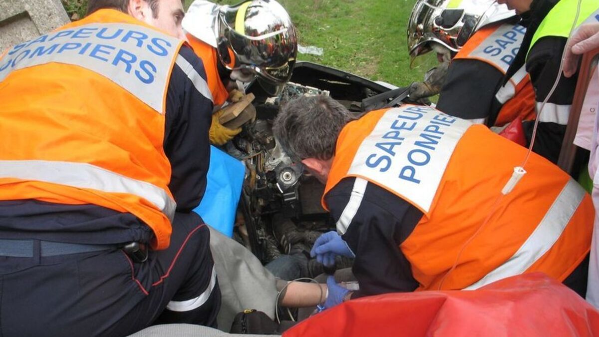 Saône-et-Loire : un adolescent de 13 ans tué et quatre blessés dans l’accident de leur voiture suivie par la police