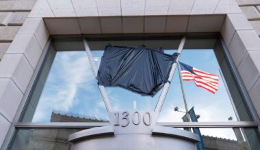 Des tonnes d’aide alimentaire périmées et détruites, l’administration Trump jugée responsable – Libération
