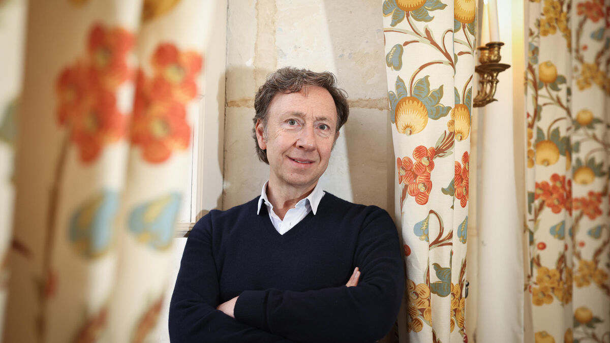 « Je m’épuisais » : Stéphane Bern quitte Europe 1 pour la matinale radio d’Ici