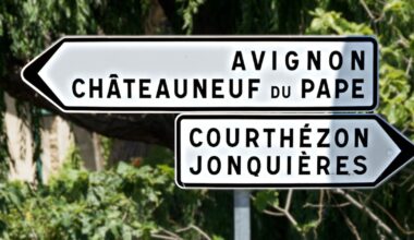 doit-on vraiment dire EN Avignon ? – Libération
