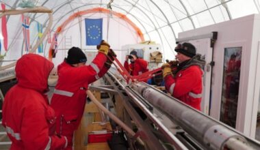 De Grenoble à Cambridge, un jeu de piste pour mieux comprendre le climat grâce à de la glace antarctique vieille d’1,2 million d’années – Libération