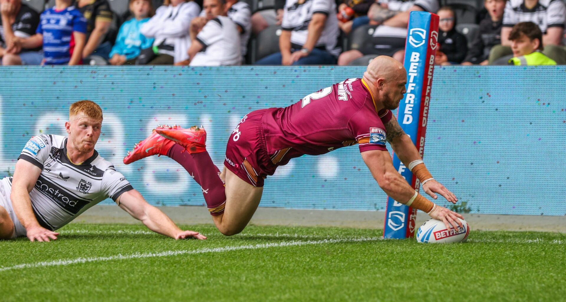 Super League - Huddersfield crée la surprise en faisant tomber Hull FC - Rugby à XIII