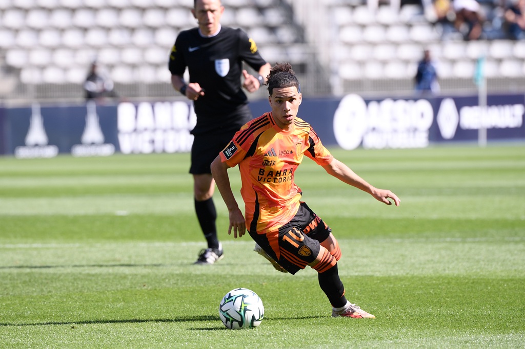 Amical - Saint-Étienne balayé par le Paris FC, avec un bijou d'Ilan Kebbal