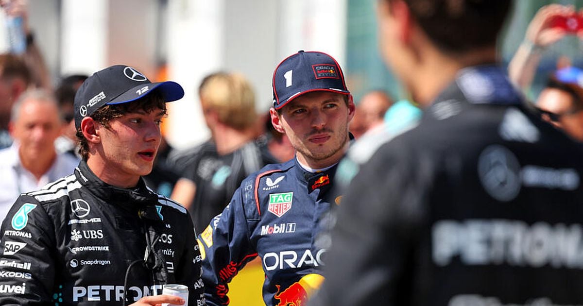 Max Verstappen snobe Mercedes, George Russell en profite