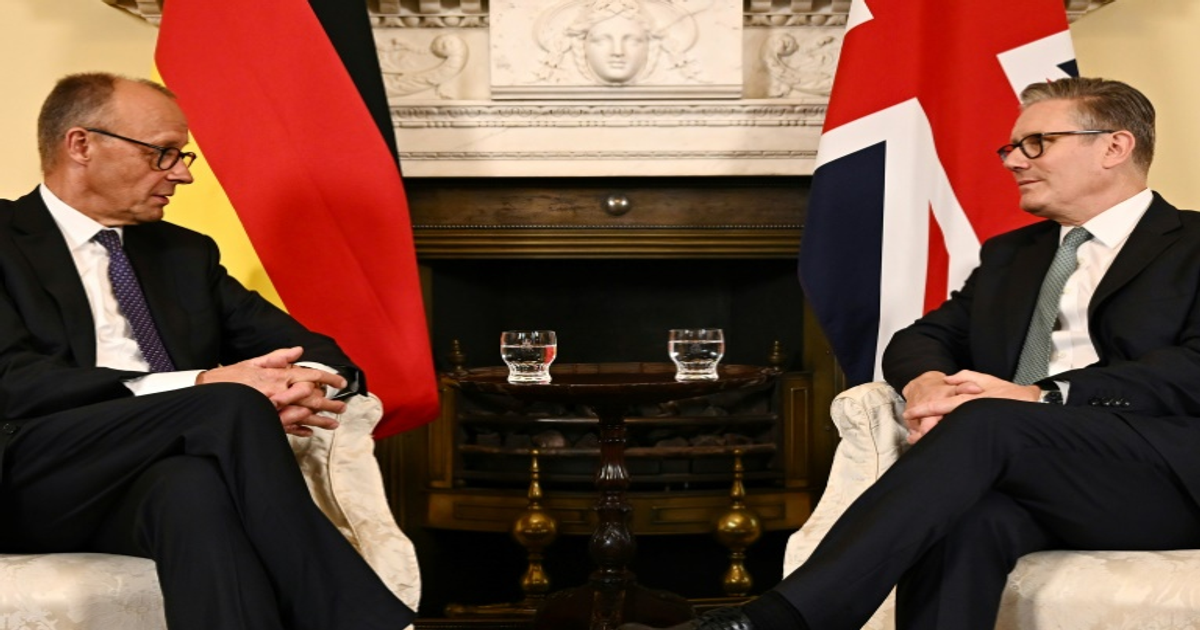 Londres et Berlin signent le traité de Kensington historique | Toute l’actualité en France et dans le Monde