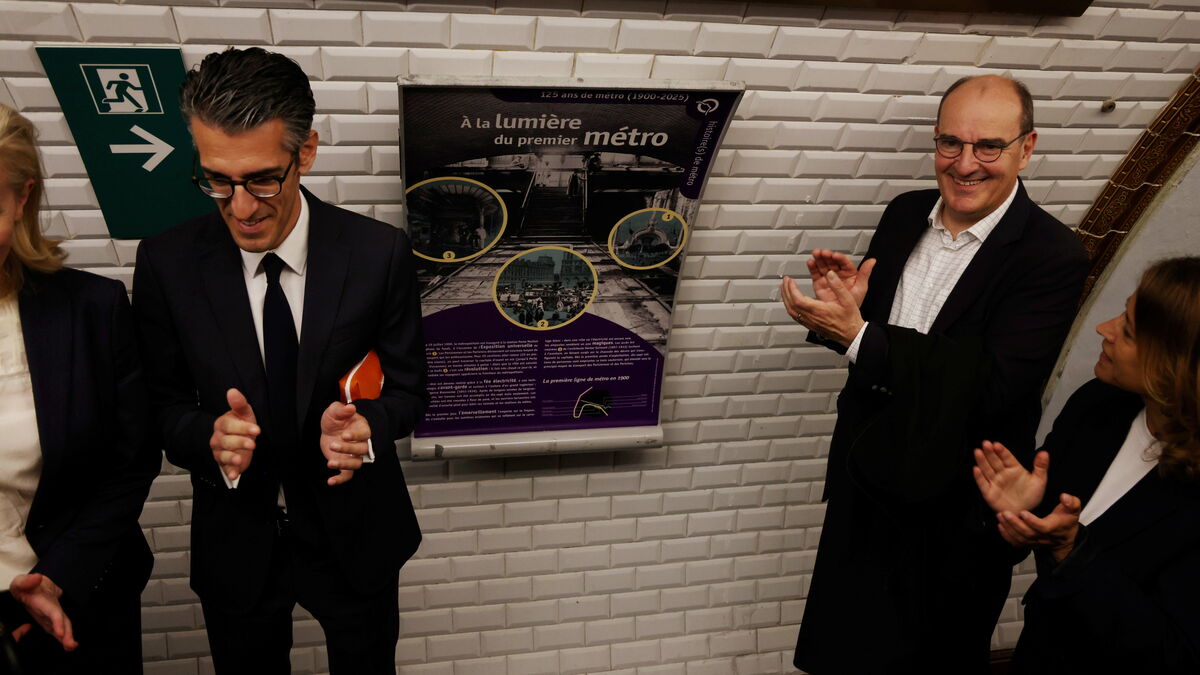 Paris : Jean Castex célèbre les 125 ans du métro en posant une plaque à la station Porte Maillot
