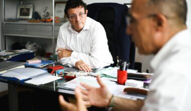 Après un sondage donnant Laure Lavalette en tête à Toulon, des élus appellent à "l’union sacrée"