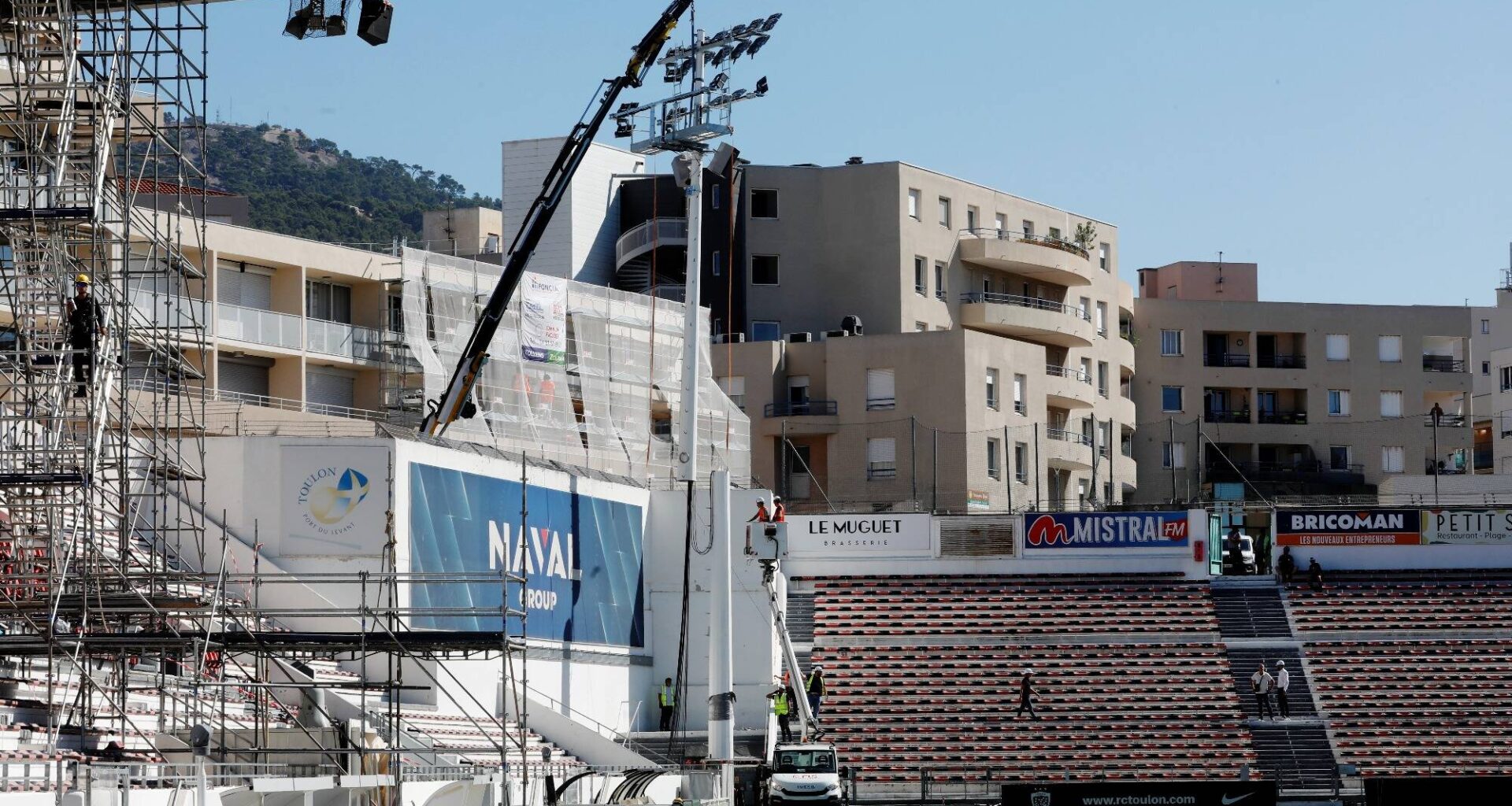 Tout sera-t-il prêt pour le premier match du RCT à domicile? On fait le point sur les travaux en cours au stade Mayol à Toulon