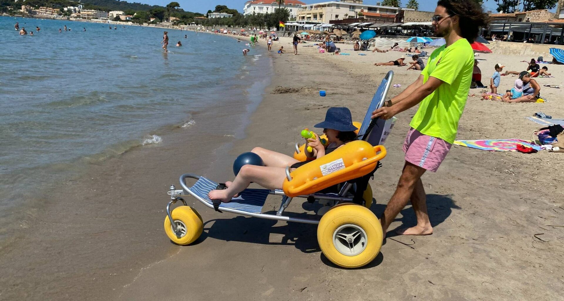 Voici tout ce qu'il faut savoir sur le dispositif estival Handiplage qui reprend du service aux Sablettes à La Seyne