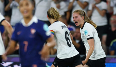 DIRECT. France-Allemagne : les Bleues accrochées face à une Mannschaft réduite à 10