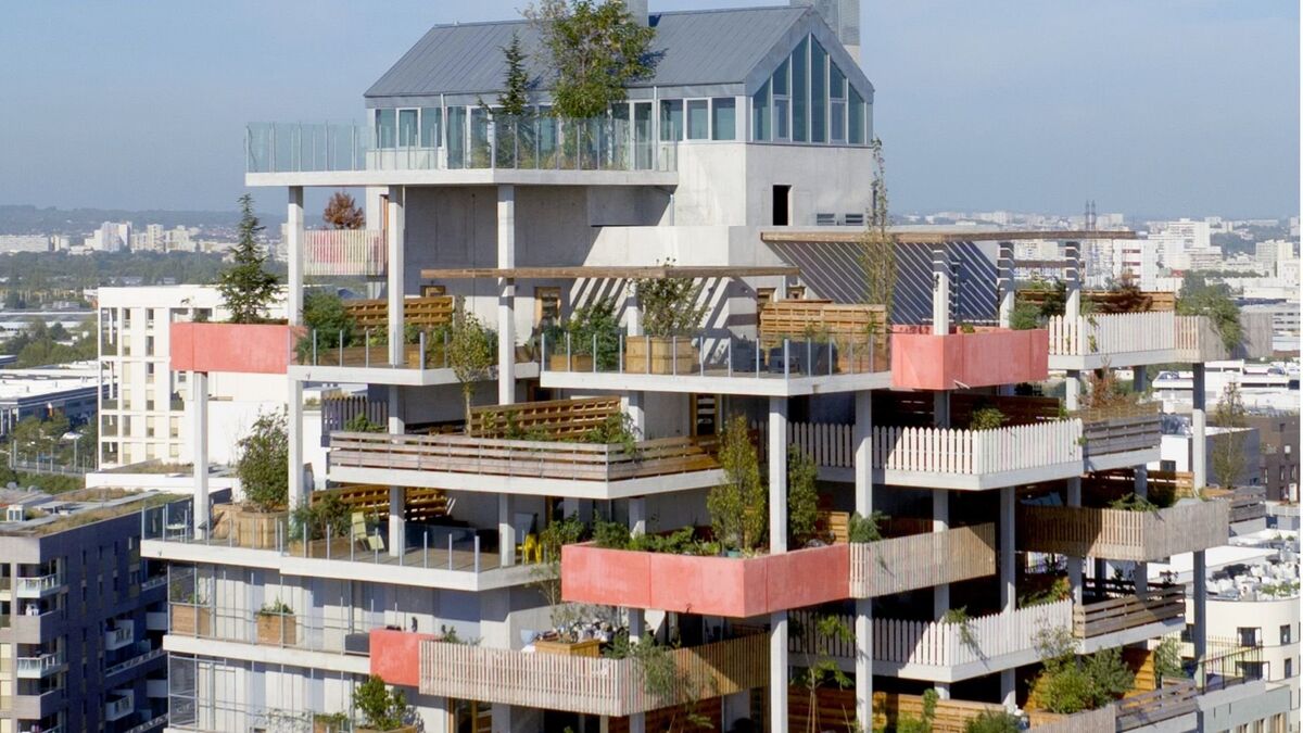 « Un phare dans Paris » : l’incroyable triplex à vendre pour 3 millions d’euros qui domine la capitale