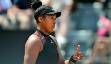Osaka, bientôt accompagnée par Wiktorowski, passe le premier tour à Montréal