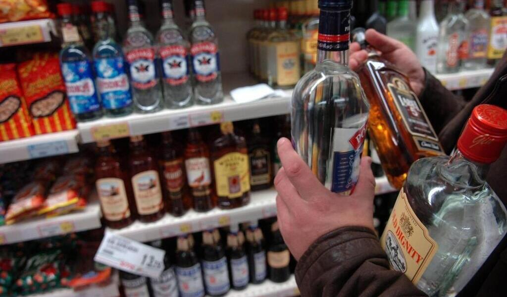 Vente d’alcool aux mineurs : la loi n’est pas respectée par 9 supermarchés sur 10