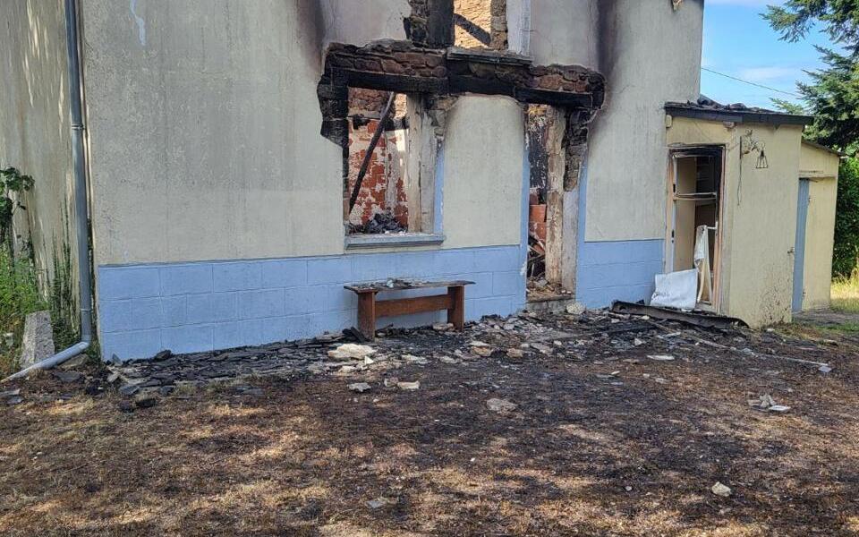 Une maison abandonnée détruite par un incendie dans le sud de l’Ille-et-Vilaine