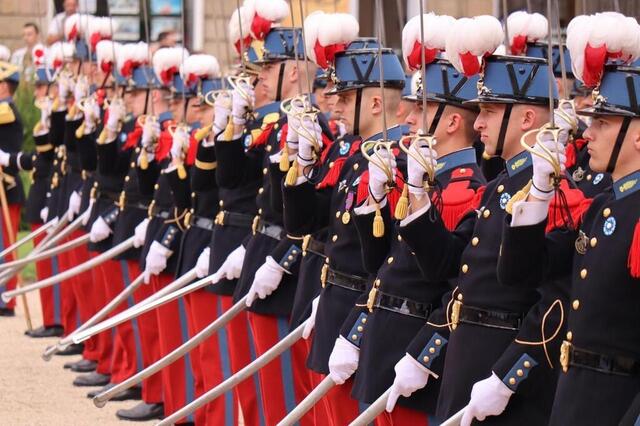 photo le défilé militaire, ici avec des élèves de l’école spéciale militaire de saint-cyr coëtquidan.  ©  archives ouest-france