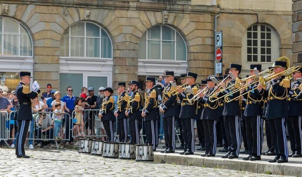Cérémonie militaire, expo, accrobranche, piscine… Nos idées de sorties à Rennes