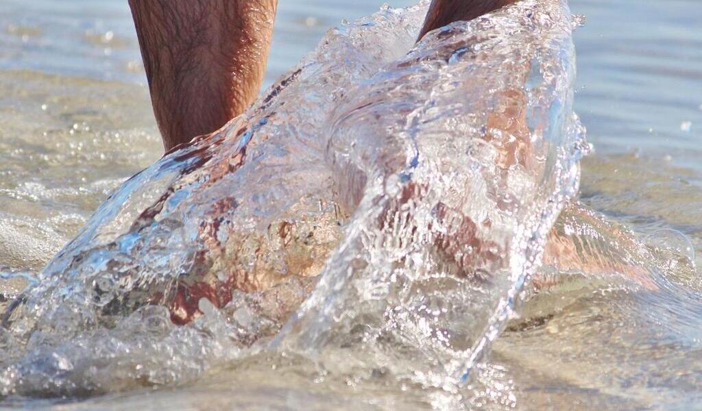À Nice, un homme agresse deux sauveteurs qui lui avaient demandé de ne pas rester nu sur la plage