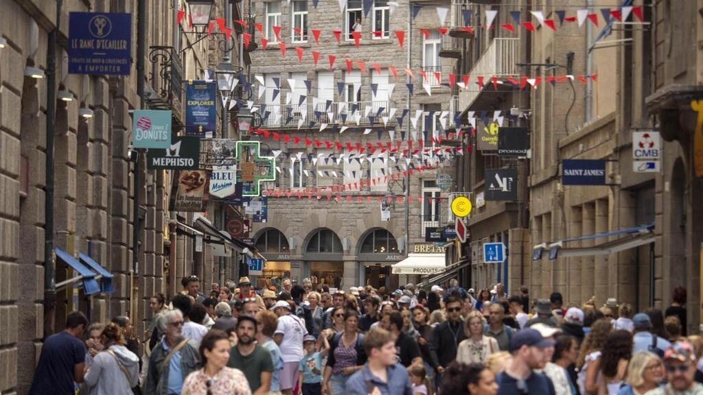 Deux jours fériés en moins, des « impacts considérables » sur le tourisme en Ille-et-Vilaine - Maville.com Saint Brieuc