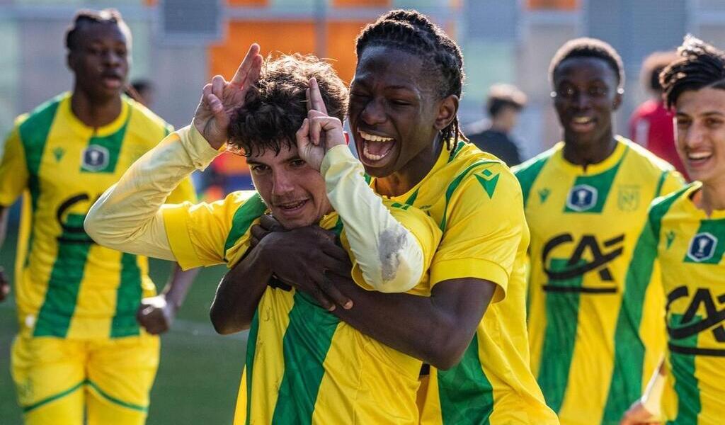 Football. Le calendrier des U17 du FC Nantes et de l’USSA Vertou pour la saison 2025-2026 . Sport