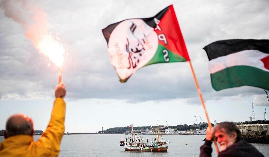 Le navire Handala intercepté par l’armée israélienne arrive en Israël