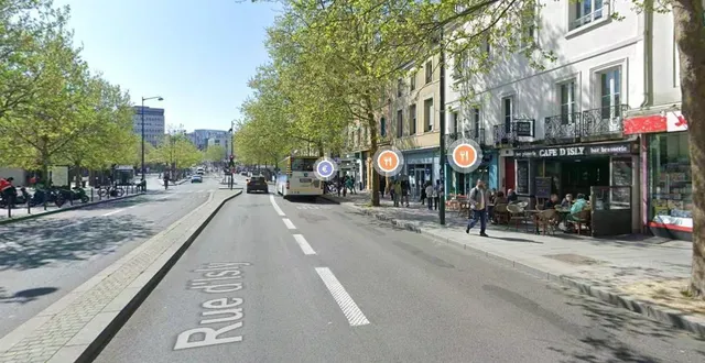 photo  un jeune homme de 23 ans a été interpellé par la police après s’en être pris à un commerce, dans le centre-ville de rennes.  ©  google maps 