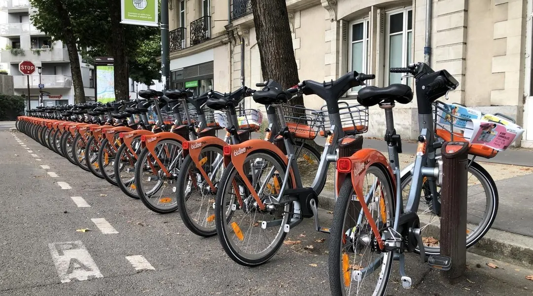 La moitié des stations de vélos en libre-service Naolib en panne mardi à Nantes