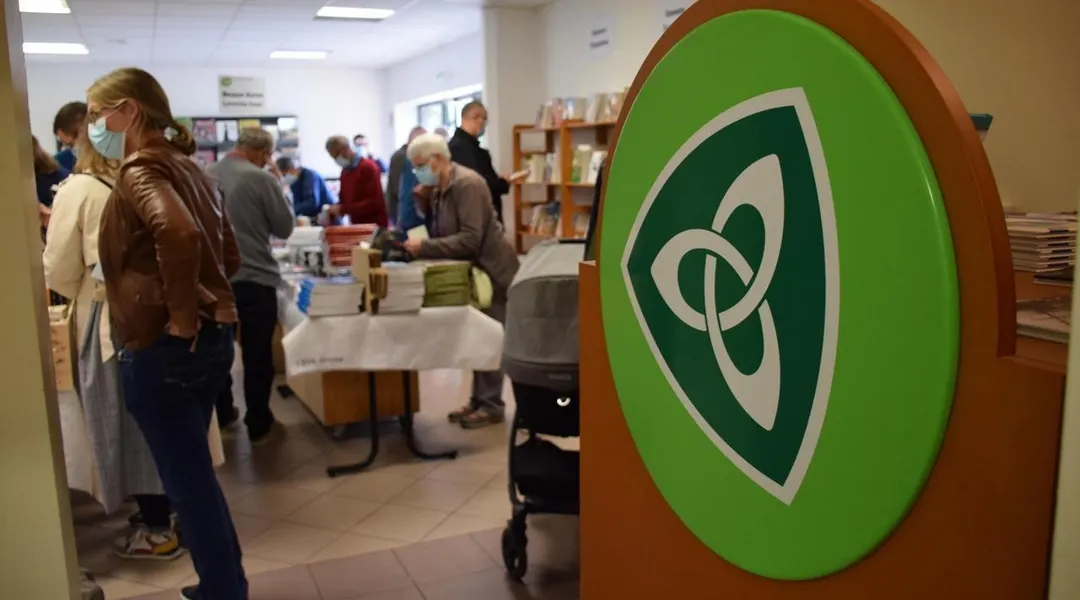« Une issue heureuse » : en Bretagne, le stock de livres de Coop Breizh repris par Palémon