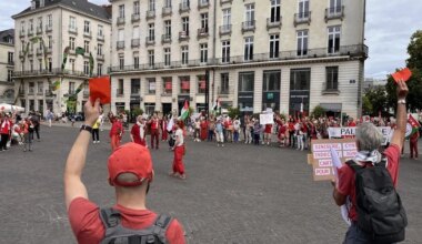 À Nantes, près de 80 personnes mettent un carton rouge aux « acteurs du massacre » à Gaza
