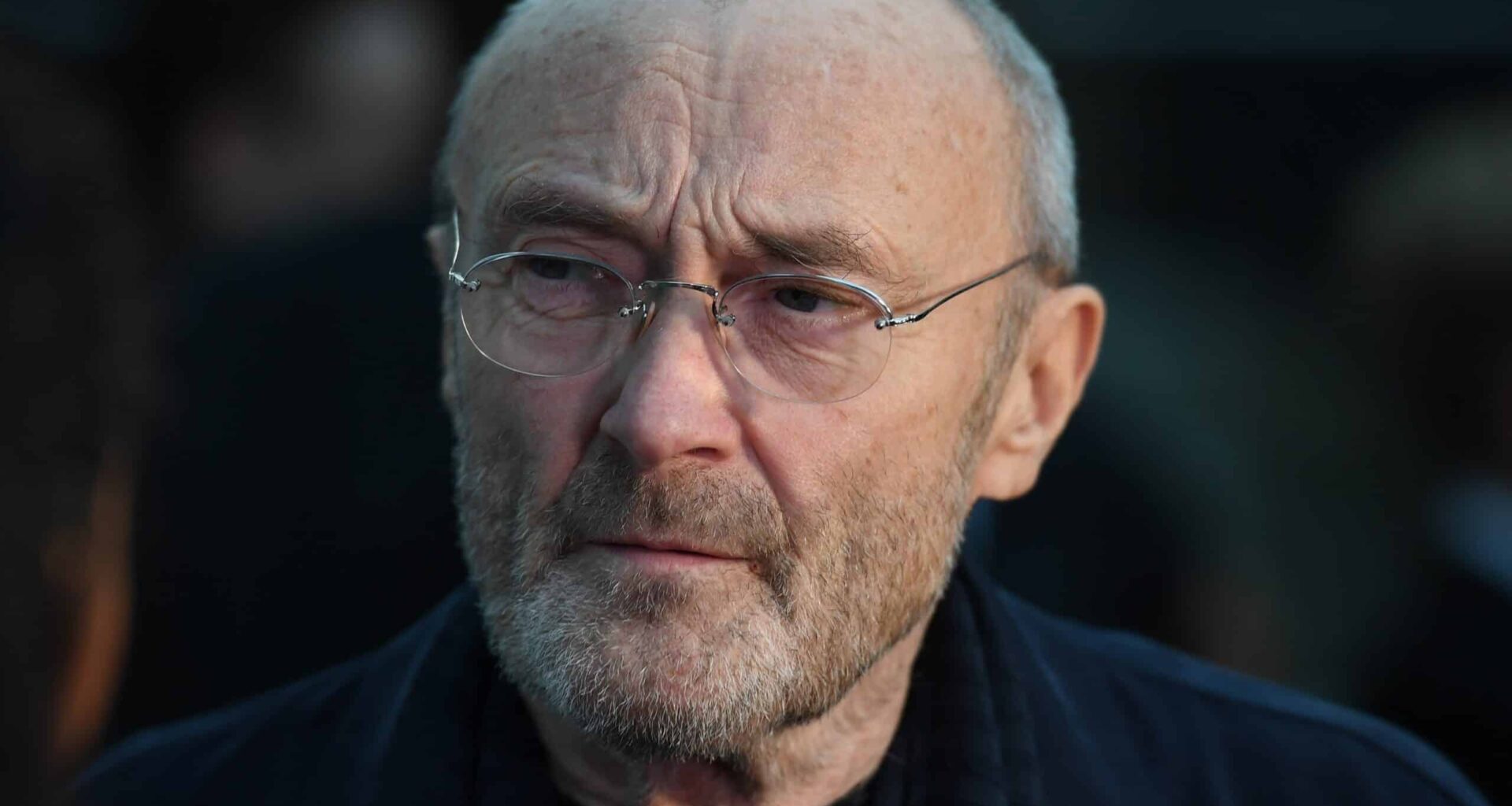 Phil Collins en "soins palliatifs" ? La vérité sur l'état de santé du chanteur