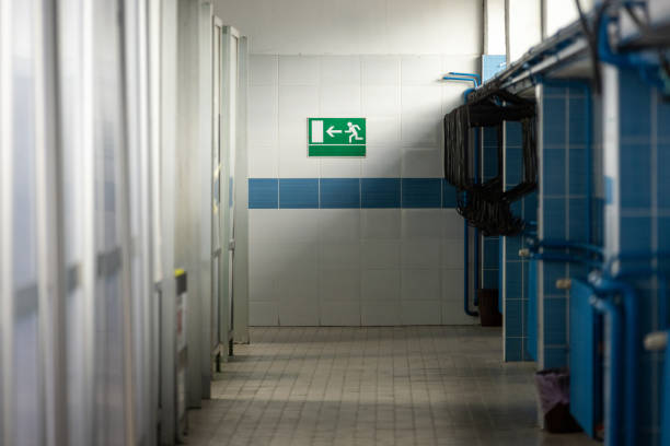 PISCINE EN ÉBULLITION : SAINT-ÉTIENNE SORT LE PRIVÉ CONTRE LA GRÈVE