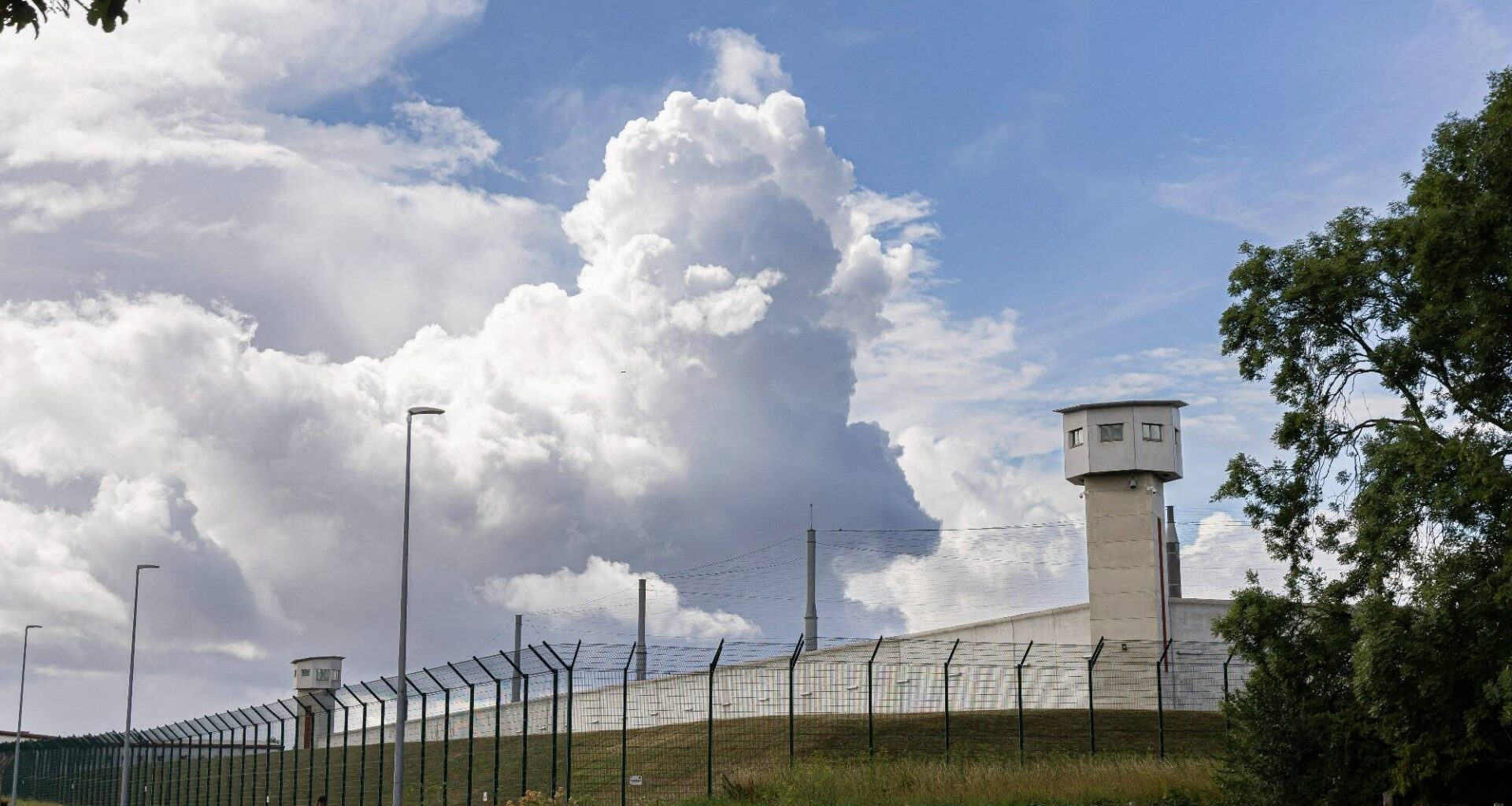 Les premiers narcotrafiquants ont été incarcérés à la prison de Vendin-le-Vieil, l'un des détenus visé par un transfèrement doit être jugé en appel à Nice
