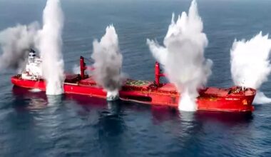 Les Houthis coulent deux navires capturés en mer Rouge pour leurs liens supposés avec Israël – Libération