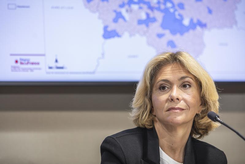 « Bouclier sécurité » : en Île-de-France, Valérie Pécresse se prend les pieds dans le droit