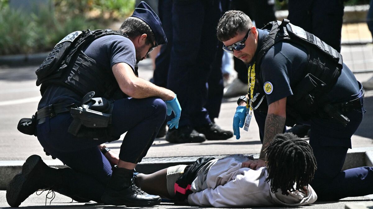« Mon fils n’a rien fait, il est malade » : l’agresseur au couteau sur le Tour de France interné en psychiatrie