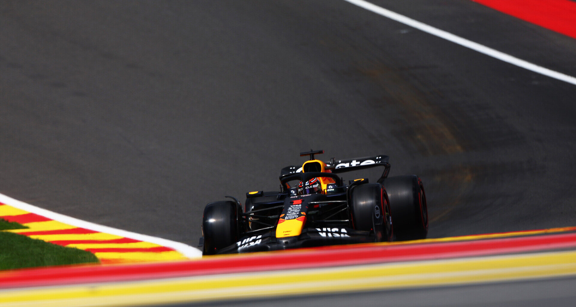 F1