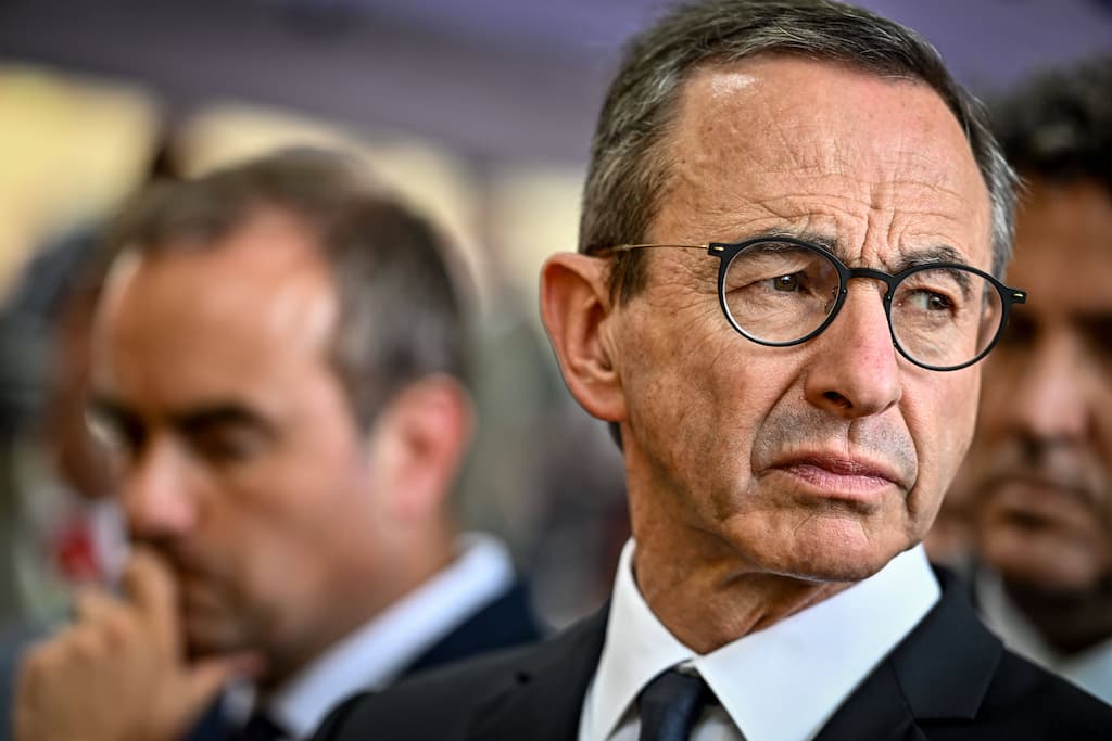 Toulouse : Bruno Retailleau accuse le consulat algérien d’avoir délivré des « centaines de passeports à des clandestins »