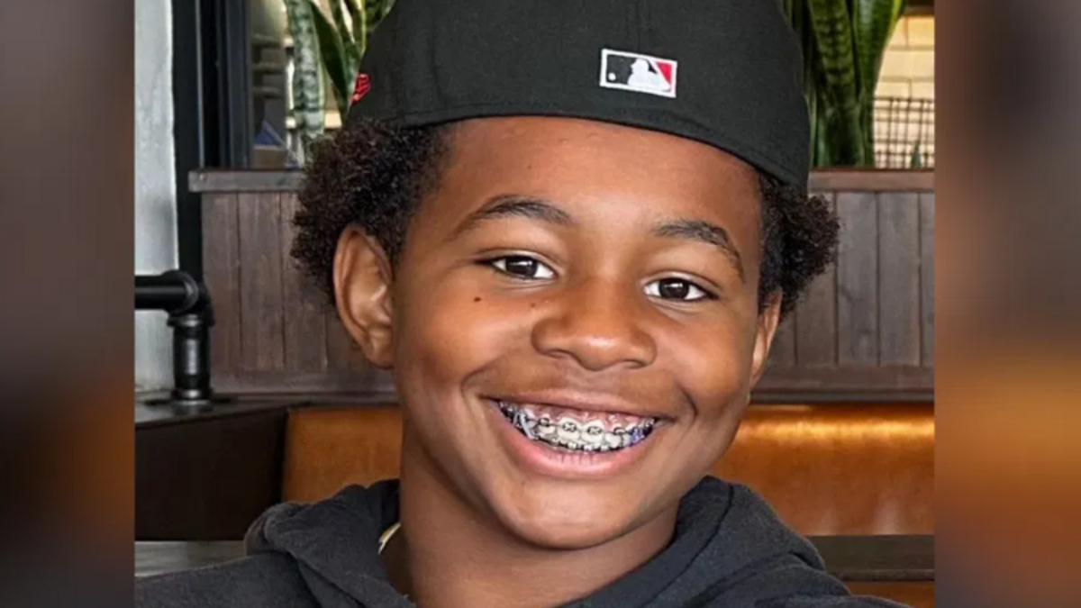« C’était un grand frère formidable » : Jaysen, 12 ans, mort à cause d’une amibe mangeuse de cerveau après une baignade dans un lac