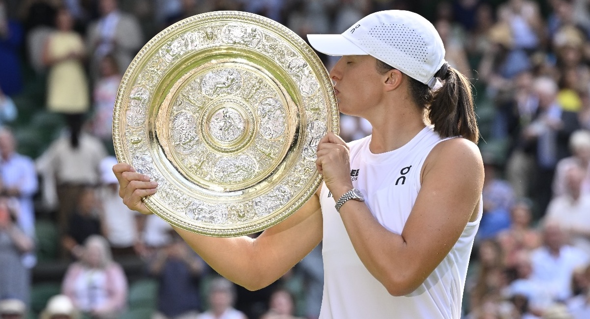 Wimbledon > Laurent Rochette pas content du 6-0, 6-0 de Swiatek : "Sur les tournois du Grand Chelem, à partir des demi-finales, on devrait passer au format en 5 sets. Cela ajouterait une dimension physique. Cela est tout à fait possible d'un point du vue logistique et sportif"