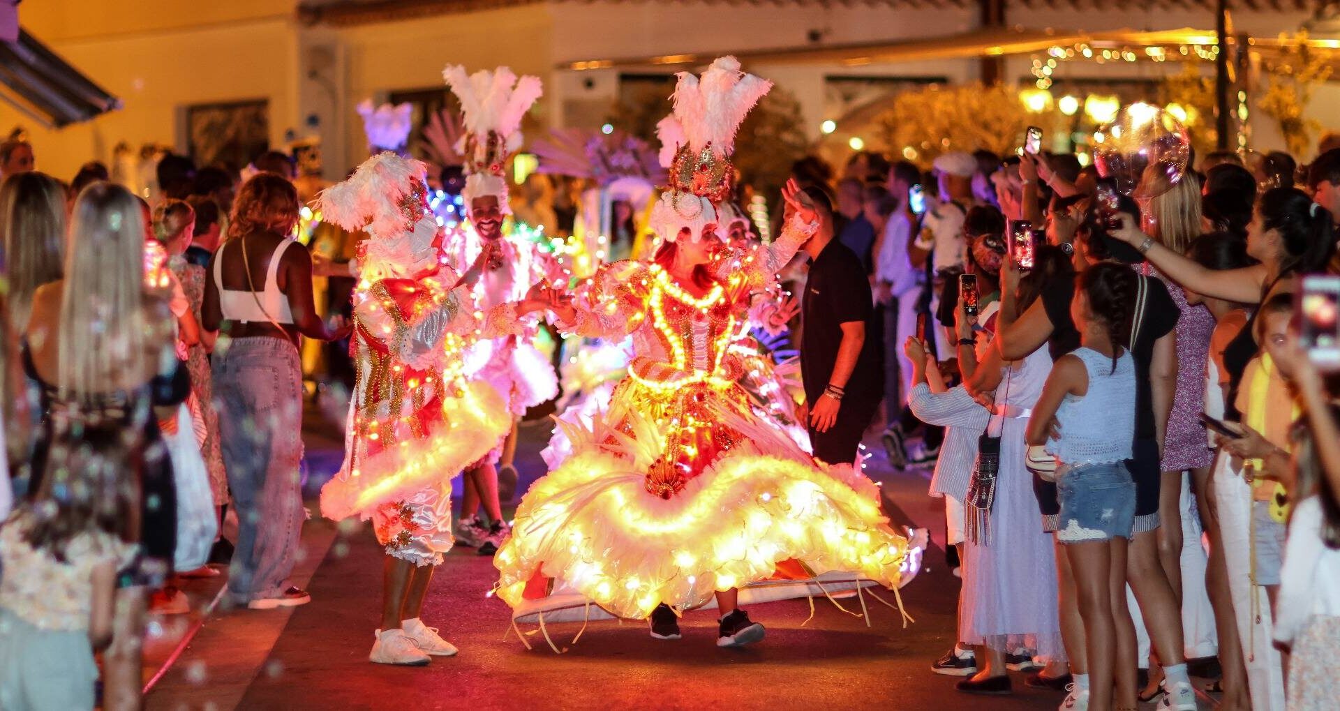Grande Nuit Vénitienne: 3 moments inoubliables à vivre à Saint-Jean-Cap-Ferrat
