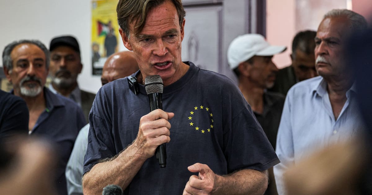 agir maintenant au nom du droit international et voici comment, par 43 anciens ambassadeurs de l’UE – Libération