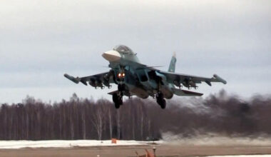 Guerre en Ukraine : Su-34, Su-35S... Ces avions de chasse russes qui volent grâce à des composants occidentaux