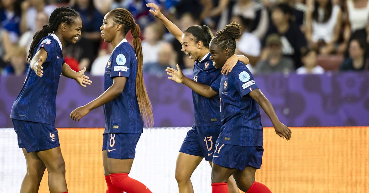 face à des Bleues agressives et conquérantes, les Anglaises asphyxiées – Libération