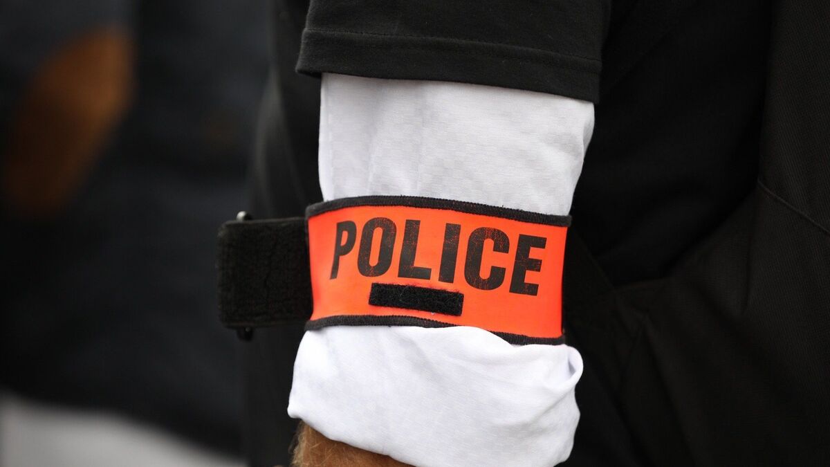 Arcueil : deux policiers blessés à coups de tournevis lors d’une intervention pour violences conjugales
